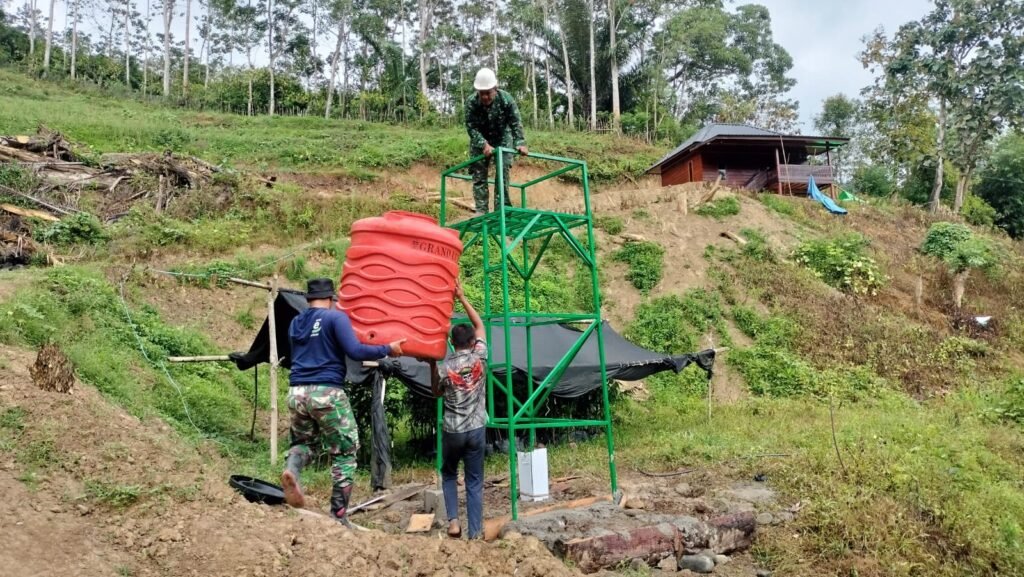 Tandon di Tower Sumur Bor Pertama Terpasang, Komponen Sistem Air di Pattuku Lengkap