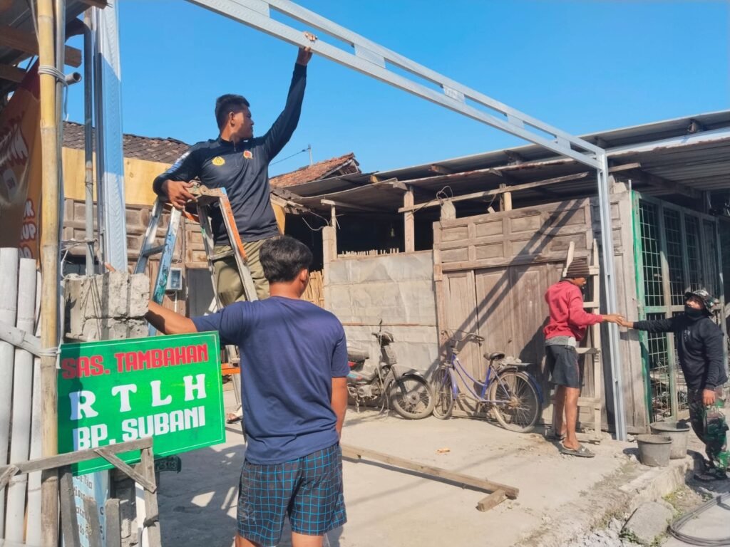Rumah Sederhana Subani Jadi Objek Rehabilitasi TMMD 129 di Parangjoro