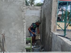 Pembangunan MCK (Mandi, Cuci, Kakus) di Sibulue Masuki Penyempurnaan Dinding