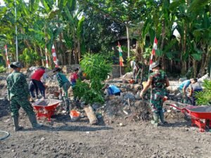 Warga Desa Parangjoro Jadi Penerima Manfaat dari Pembuatan Dinding Penahan Tanah TMMD