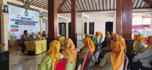 Sosialisasi Bahaya Narkoba Digalakkan TNI-Polri dan PKK di Parangjoro