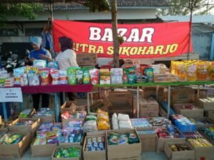 Bazar Murah Mitra Sukoharjo Sediakan Minyak SunCo dan Beras Saat Penutupan TMMD