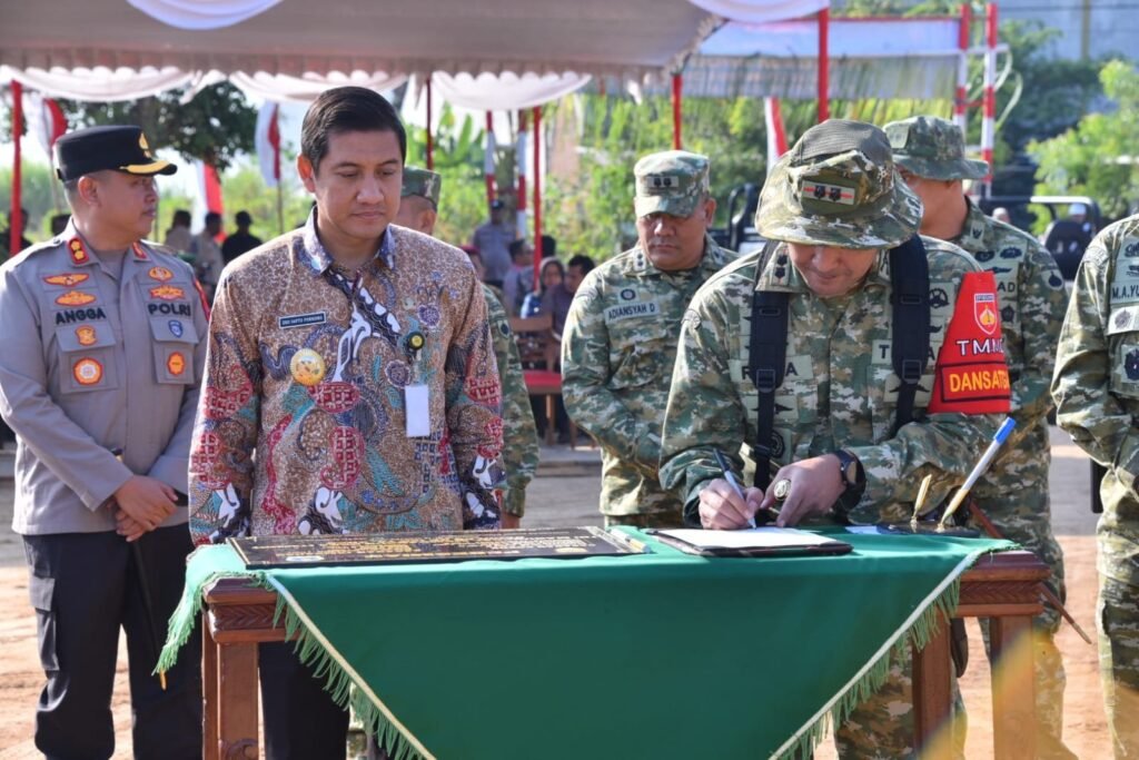 Penutupan TMMD Reguler Ke-129: Plt Bupati Sukoharjo Apresiasi Satgas Kodim 0726/Sukoharjo