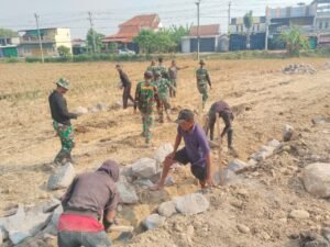 Pentingnya Logistik Manual Untuk Keberlanjutan Pembangunan Talud TMMD Sukoharjo