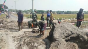 Perbaikan Drainase Lewat Gorong-Gorong Plat Jadi Solusi di Parang Joro