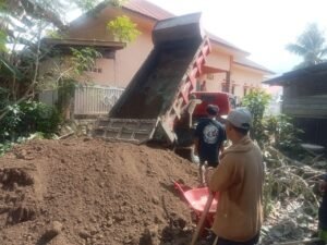 Perataan Timbunan Dipercepat Agar Jembatan Gantung Tadang Palie Siap Digunakan